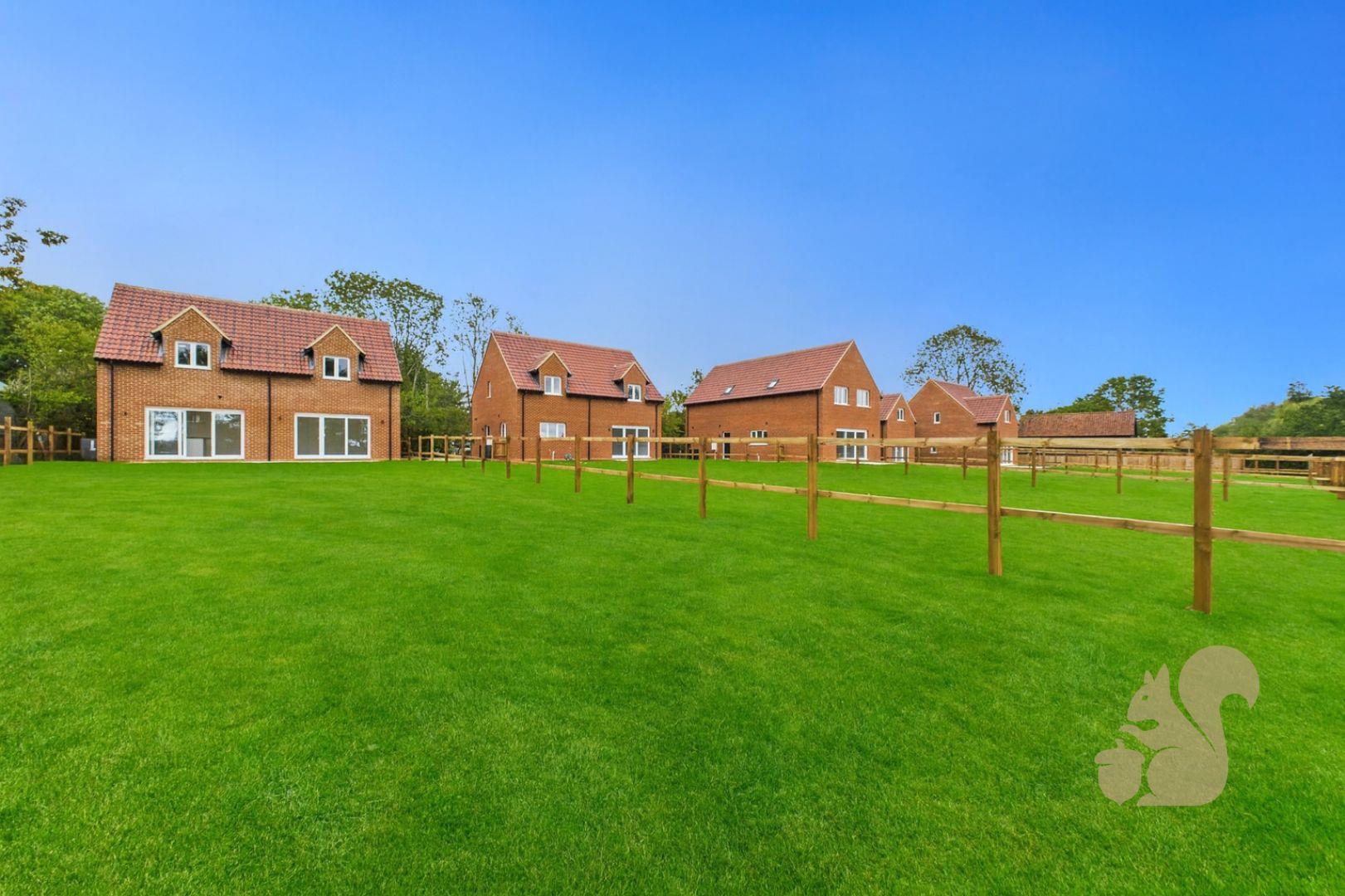 Oakfields - Plot 5 - Rear Garden.jpg